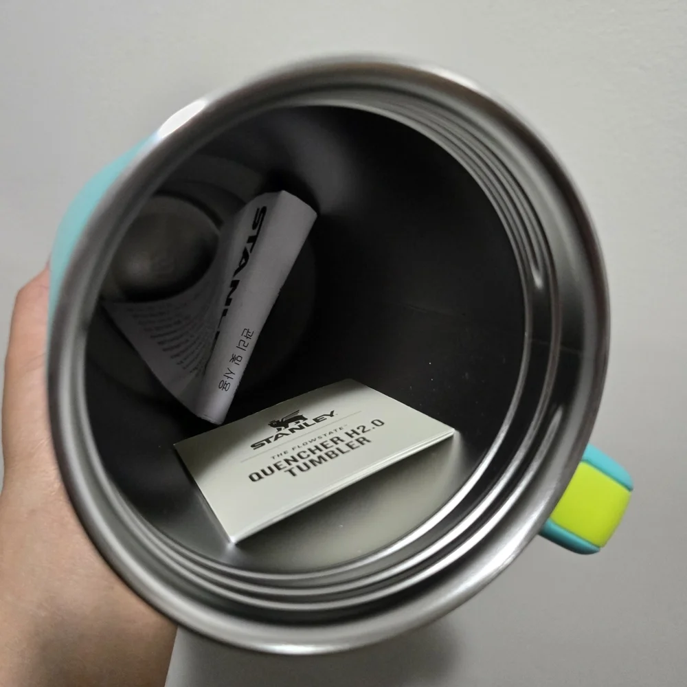 Stanley Aqua Tumbler with Handle - Picture 5 of 10